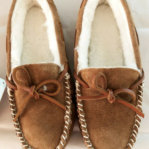 Lamo Other - Slippers girls new size 6M new Lamo Britain suede moccasin chestnut furry lining